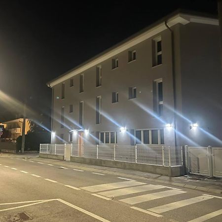 Garibaldi 16 Room Legnaro Zewnętrze zdjęcie